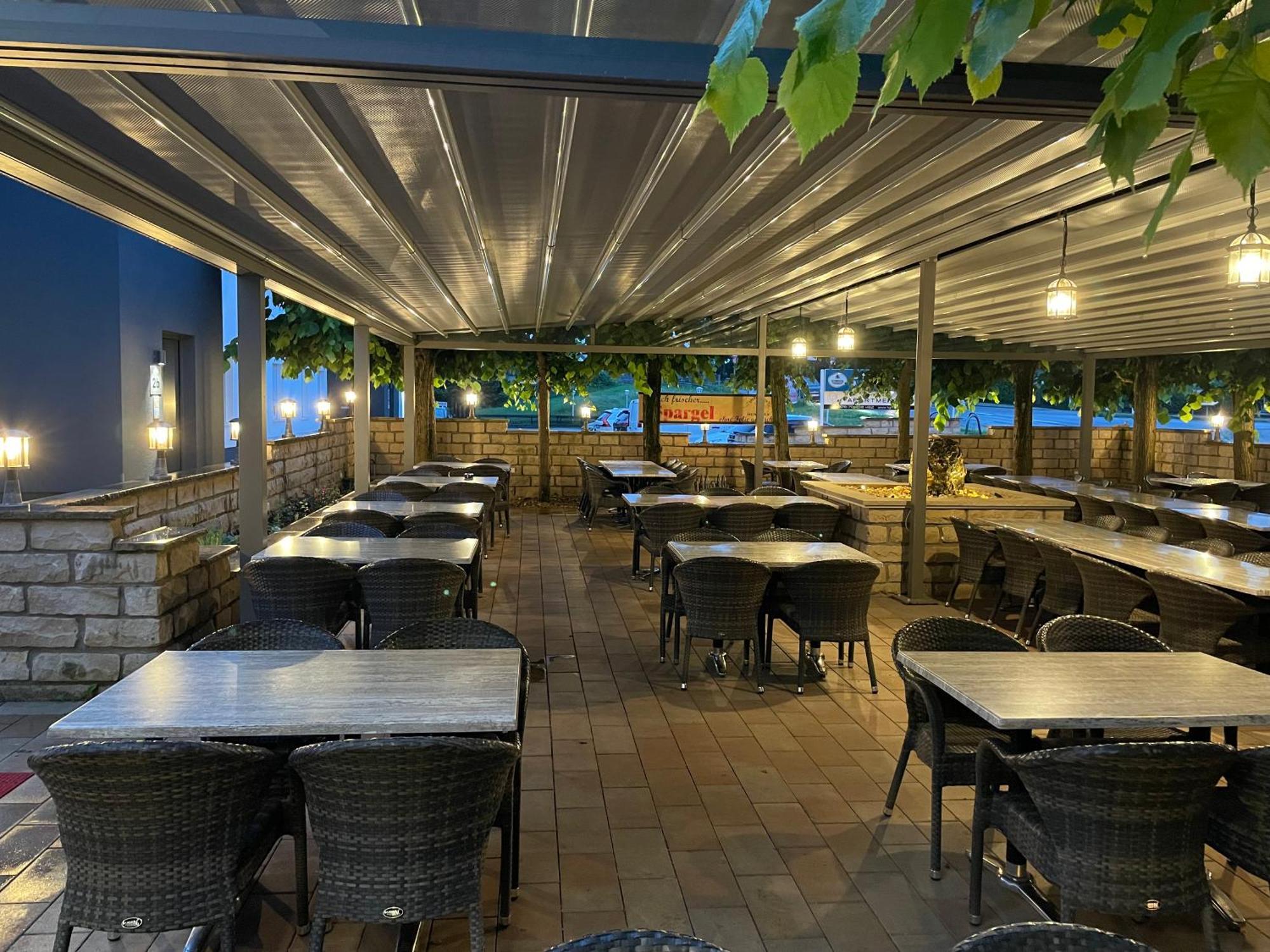 Lightplace • Groessere Gruppen • 4 Einzelzimmer • Boxspring • Smart Tv • Biergarten • Restaurant Braunschweig Exterior foto